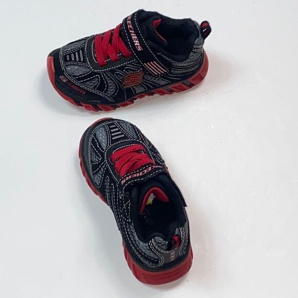 4/$30 SKECHERS RED BLACK BOY SHOES SIZE 8 US - Picture 4 of 16